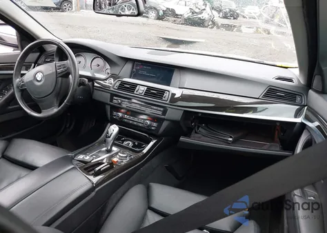 2011 BMW 535I xDrive z USA, uszkodzony, nr VIN WBAFU7C57BC876769